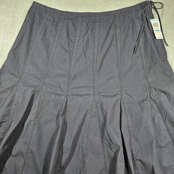 INC Skirt Size 20W Flare A Line Black Classic Minimalist Goth Western Church - Picture 2 of 13